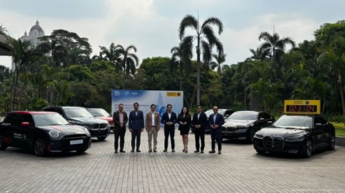 BMW, Daftar Harga Mobil BMW Terbaru 2025, Dari Seri Mewah Hingga Mobil Listrik Canggih