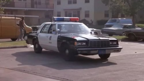 5 Mobil Polisi Klasik Paling Aneh, Desainnya Bikin Geleng-geleng Kepala