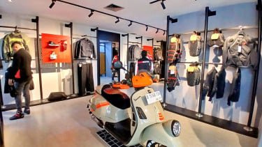 Buka Gerai Resmi di RI, Dainese Enggak Cuma Jualan Apparel