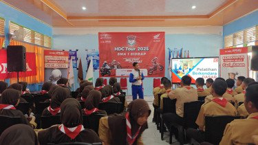 Honda Kenalkan Dunia Balap ke Kaum Pelajar