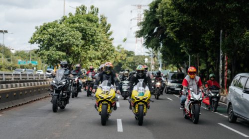 Valentino Rossi Hadir di Jakarta Bersama Pertamina Enduro VR46 Jelang Grand Prix Indonesia