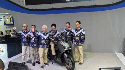 Yamaha | Yamaha Luncurkan Xmax Tech Max Terbaru Seharga Rp75 Juta, Intip Perubahannya Di sini!