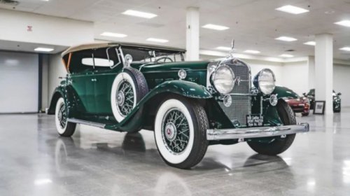 5 Mobil Mewah Paling Ikonik dengan Desain Abadi dan Teknologi Canggih