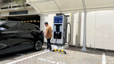 Jaringan SPKLU Semakin Banyak di Lokasi Strategis