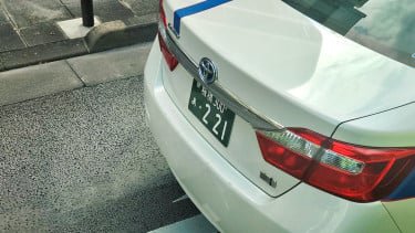 Desain Pelat Nomor Baru Bikin Sistem Tol Mogok di Negara Ini