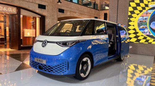Terpopuler: Industri Otomotif Dihantam Badai, Motor Langka Menghilang, dan Nasib VW ID Buzz