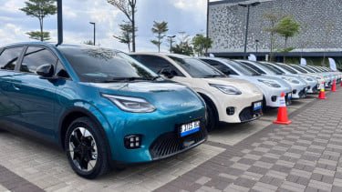 Daftar Harga GAC Aion Awal 2026, Jarak Tempuh Tembus 600 Km