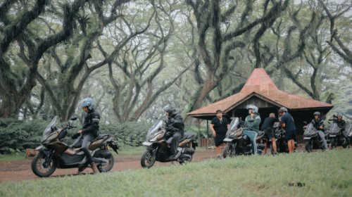Honda, Taklukkan Jalur Magis Banyuwangi dengan Honda ADV160