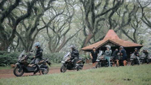 Honda, Taklukkan Jalur Magis Banyuwangi dengan Honda ADV160