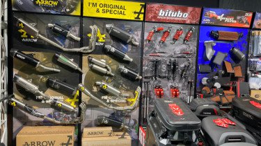 Gurihnya Bisnis Aftermarket Roda Dua di Indonesia