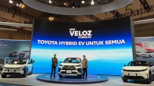 Toyota, Toyota Urban Cruiser, Toyota Perluas Lini Elektrifikasi dengan Veloz Hybrid dan Urban Cruiser EV