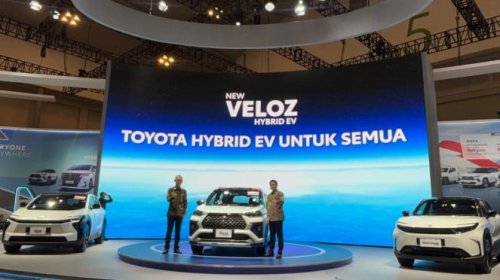 Toyota, Bukan Hanya Hemat Bahan Bakar, Toyota Veloz Hybrid Andalkan Fitur Baru!