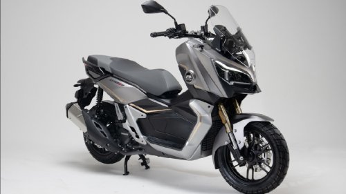 QJMotor Bawa Mesin Gambot Sangar Buat Harian, Tampang Kayak Kenal