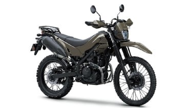 Harga Rp 66 Juta, Motor Trail Baru Kawasaki Ini Sudah Tubeless dan Bisa Terkoneksi HP