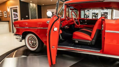 Mobil Klasik Ini Viral Lantaran Tak Bisa Ditiru!