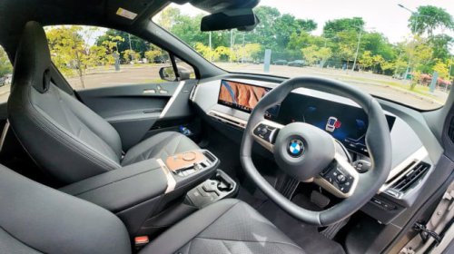 Jajal BMW iX xDrive45, Performa dan Efisiensinya Bikin Kaget