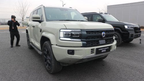 Terpopuler: Denza B5 Siap Masuk RI, Jakarta Lengang Long Weekend, dan Motor Listrik Yamaha