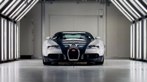 Mobil Sport Sultan Ini Hadir Kembali dengan Sentuhan Modern!