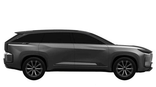 Toyota, Toyota Bocorkan Teaser Mobil Listrik SUV Tiga Baris Baru!