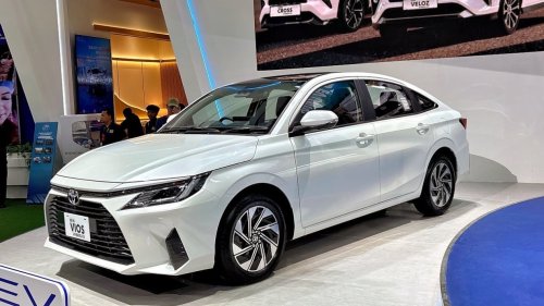 Daftar Harga Mobil Sedan Terbaru Lengkap dengan Pajak Tahunannya