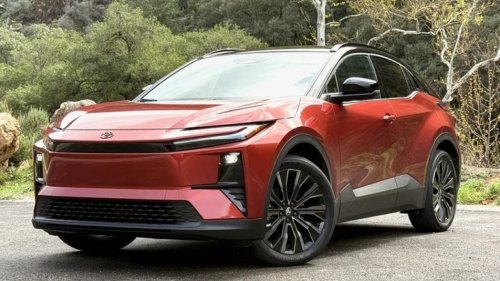 Toyota, Mobil Listrik Toyota Ini Hadir Lebih Bertenaga dan Siap Menarik Perhatian Penggemar Otomotif