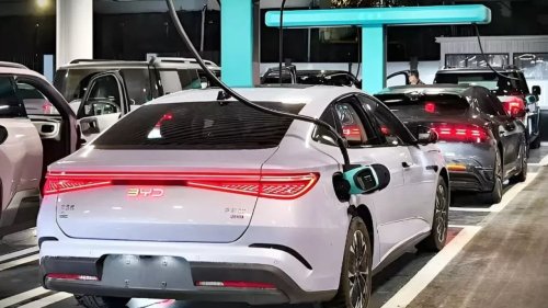 BYD, Hyundai, Terpopuler: Peluang Mobil Listrik Saat BBM Naik, Teknologi Cas 5 Menit BYD, Komunitas EV Hyundai