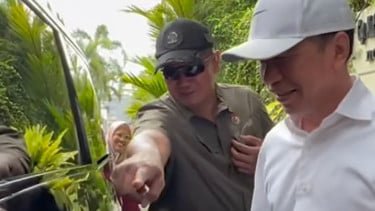 Toyota Alphard Jokowi Penyok saat Bagi-bagi THR, Segini Harga Barunya