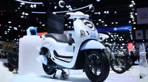 Honda, Honda Scoopy Edisi Terbatas Sudah Bisa Dipesan, Harga Rp30 Jutaan