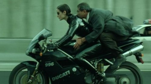 5 Sepeda Motor Jadi Legenda di Dunia Hiburan