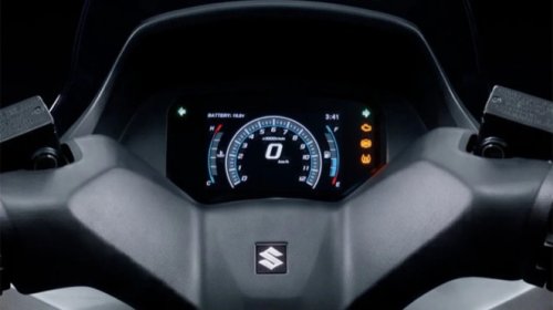 Suzuki , Honda, Yamaha, Suzuki Burgman 150 Resmi Dijual, Tantang Honda PCX dan Yamaha Nmax