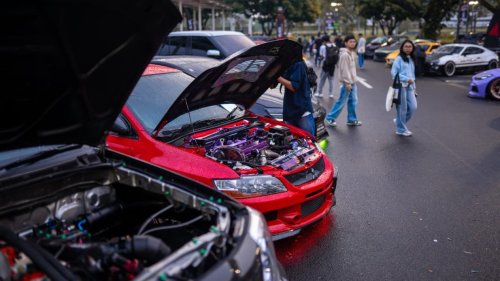 Mesin Monster Unjuk Gigi di Kompetisi Modifikasi Mobil