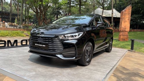 Harga BYD M6 DM Resmi Diumumkan, Mulai dari Rp290 Jutaan