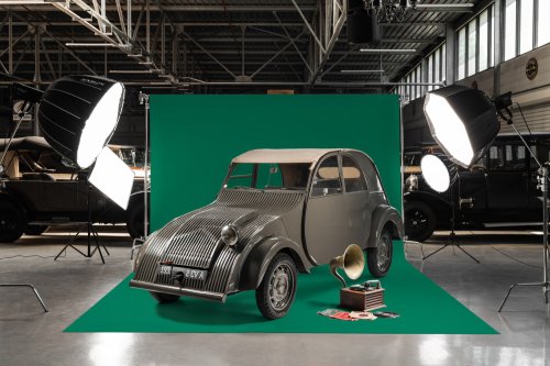 France’s Slowest Famous Car Is Coming Back As A $17,000 EV