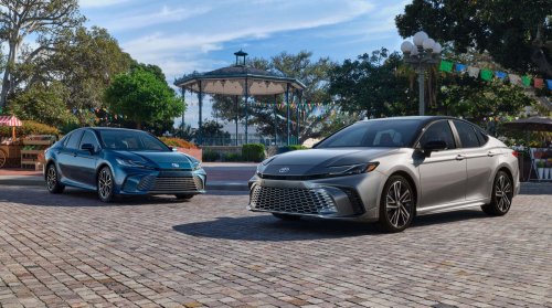 Toyota, Half A Million Toyota Camrys Can Lose Their Dash, Their Lights, And More At Startup
