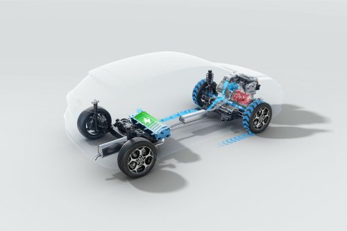 A Chinese Hatch’s Driver Seat Slid 4.4 Inches In A Crash Test, And European Owners Still Ignore The Free Fix