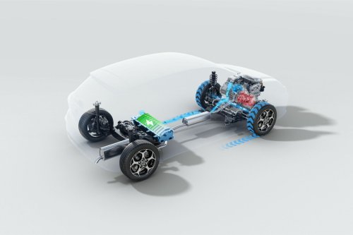 A Chinese Hatch’s Driver Seat Slid 4.4 Inches In A Crash Test, And European Owners Still Ignore The Free Fix