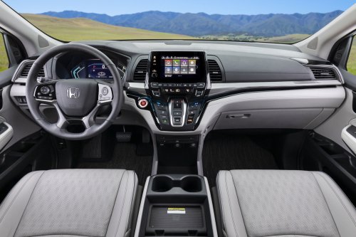 Over 517K Jeeps And Hondas Recalled For Airbag Issues