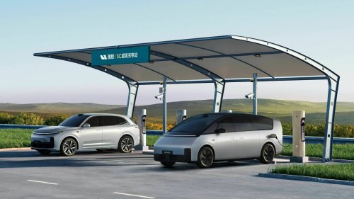 China’s Wackiest Electric Minivan Is Getting Another Update