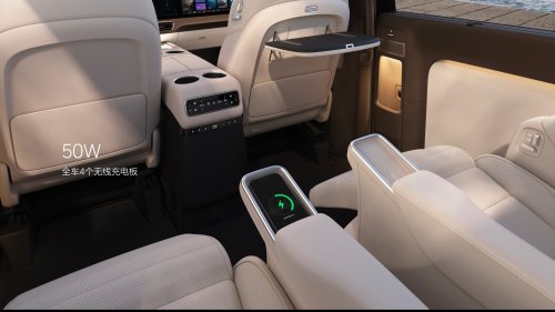 China’s Wackiest Electric Minivan Is Getting Another Update