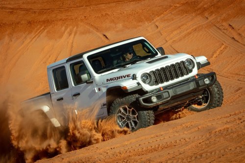 Over 1.3 Million Jeeps Can Catch Fire Even When Parked And Switched Off