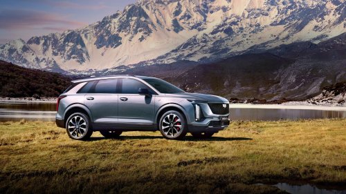 Cadillac, America’s Aging Cadillac XT5 Watches China’s Newer One Get Lidar And A Plug