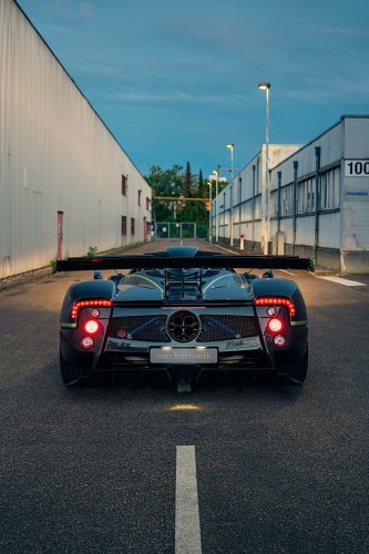 Aston Martin, Alonso Found A Very Expensive Way To Forget Aston Martin’s Awful Season