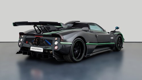 Alonso Found A Very Expensive Way To Forget Aston Martin’s Awful Season