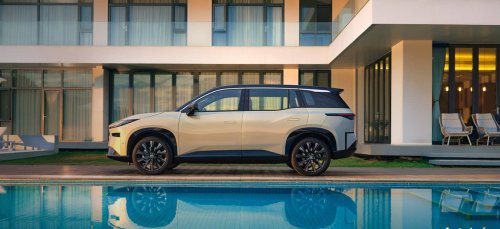 Toyota, Toyota RAV4, Toyota Is Cutting RAV4 Production While Dealers Count Stock In Hours