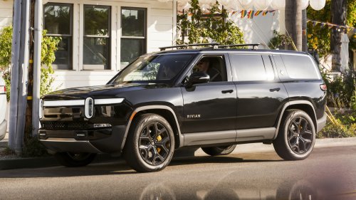 Rivian’s Turn Signal Recall Grows Again, A Year After The First One