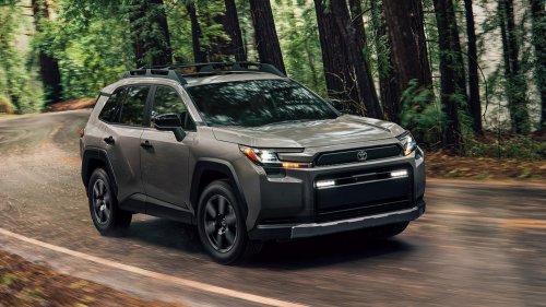 Toyota, Lexus, Toyota and Lexus Don’t Have A Super Cruise Competitor, Is That A Mistake?