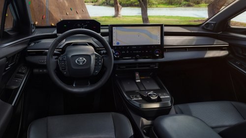 40,000 RAV4s Sell Every Month In The US, But An Electric Version Isn’t Coming