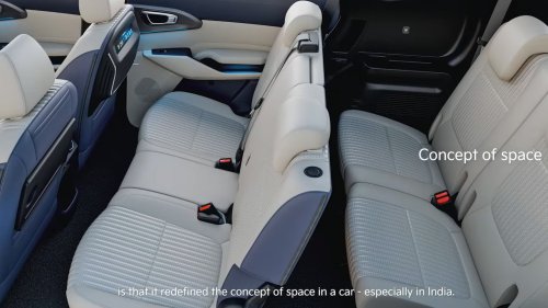 Hyundai’s New Electric Minivan Is Really Just A Kia