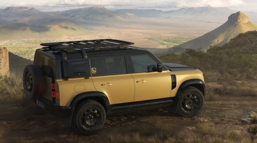 Stellantis, JLR May Build A Stellantis-Based Defender In America