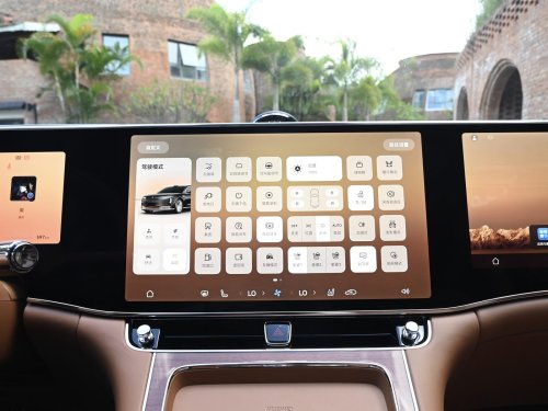 Mercedes, BMW, And Porsche Are Losing To A $104K Chinese Sedan Most Americans Can’t Pronounce